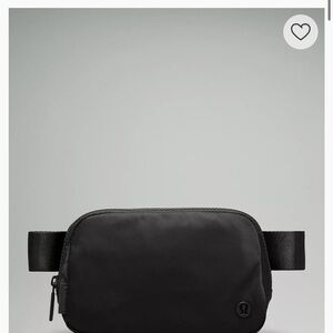 lululemon athletica Everywhere Belt Bag 1L Black - New Condition No Tag